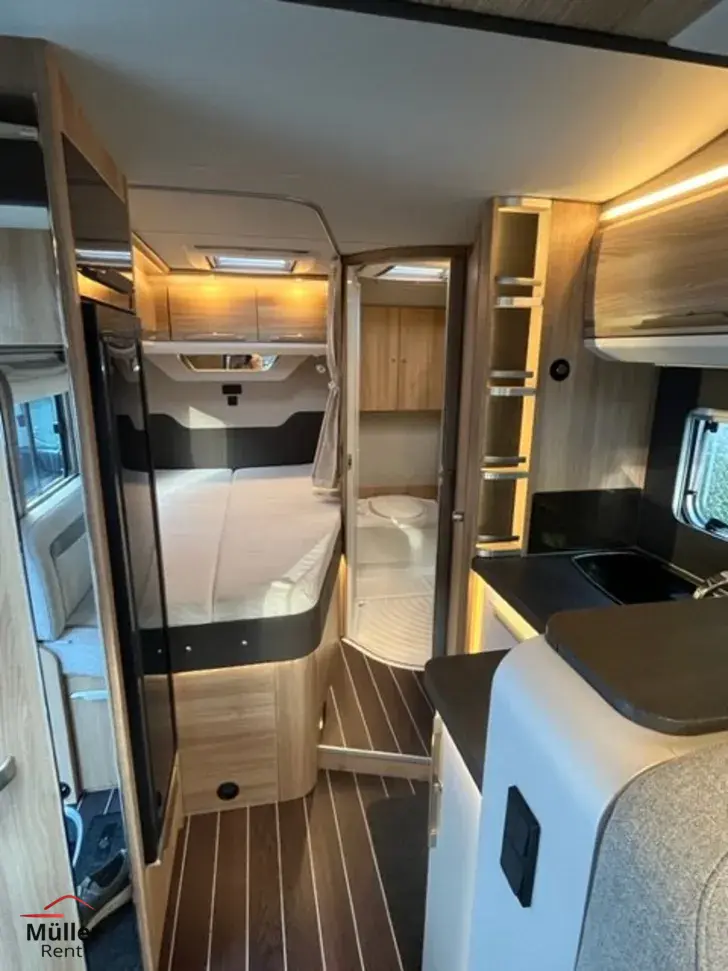 Fahrzeugbild Knaus Sky Wave 60 YEARS 650 MF hochwertige Ausstattung #23