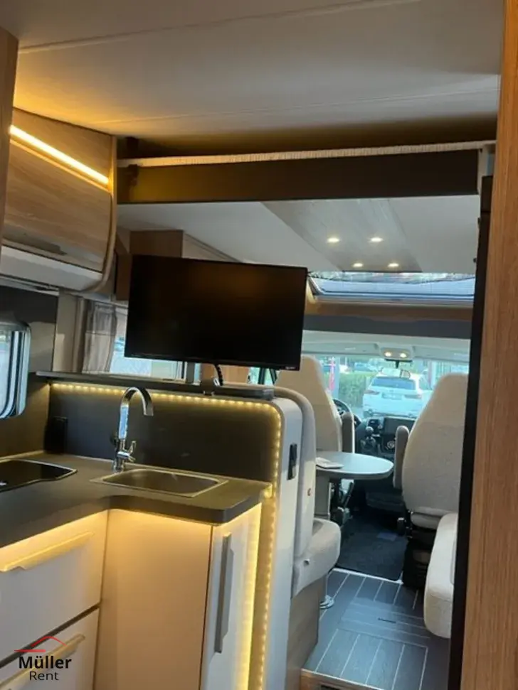 Fahrzeugbild Knaus Sky Wave 60 YEARS 650 MF hochwertige Ausstattung #24