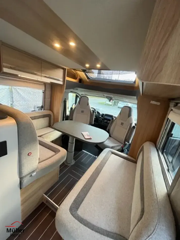 Fahrzeugbild Knaus Sky Wave 60 YEARS 650 MF hochwertige Ausstattung #25