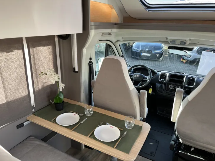 Fahrzeugbild LMC Tourer Lift H 660 G Kostenfreie Anlieferung !! #13