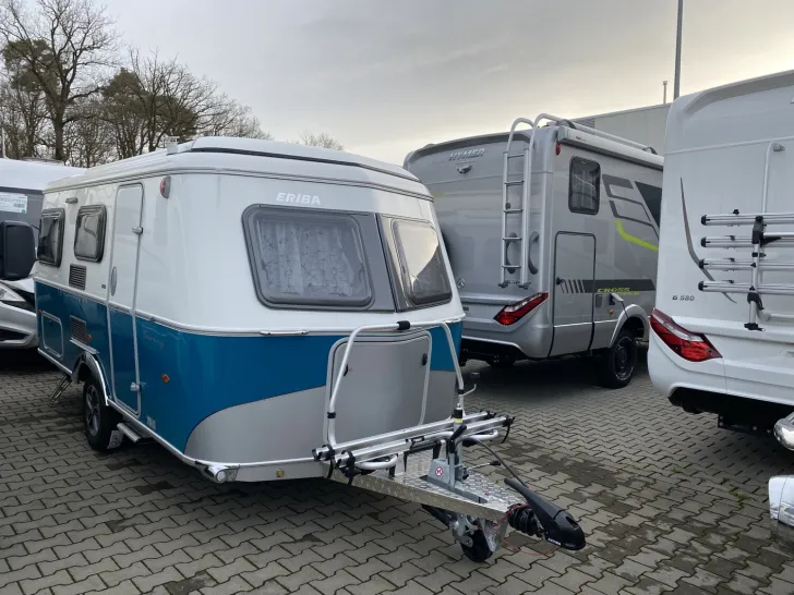 Fahrzeugbild Hymer Eriba Eriba Touring 550 Harbour Blue zum Sonderpreis #1