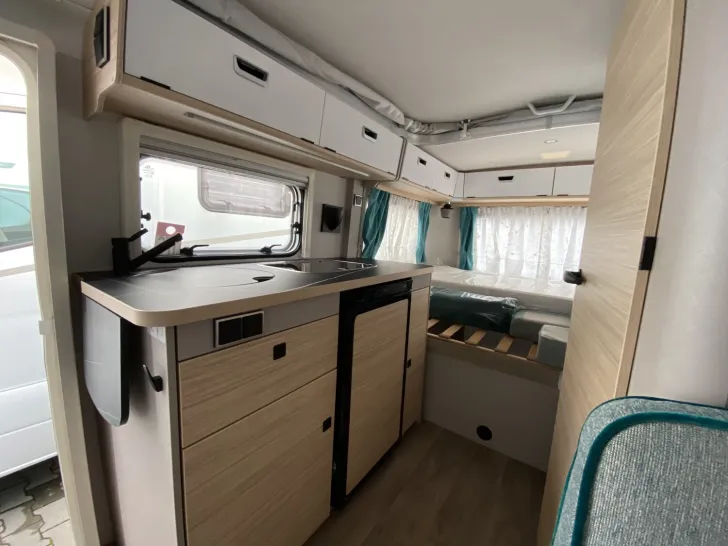 Fahrzeugbild Hymer Eriba Eriba Touring 550 Harbour Blue zum Sonderpreis #18