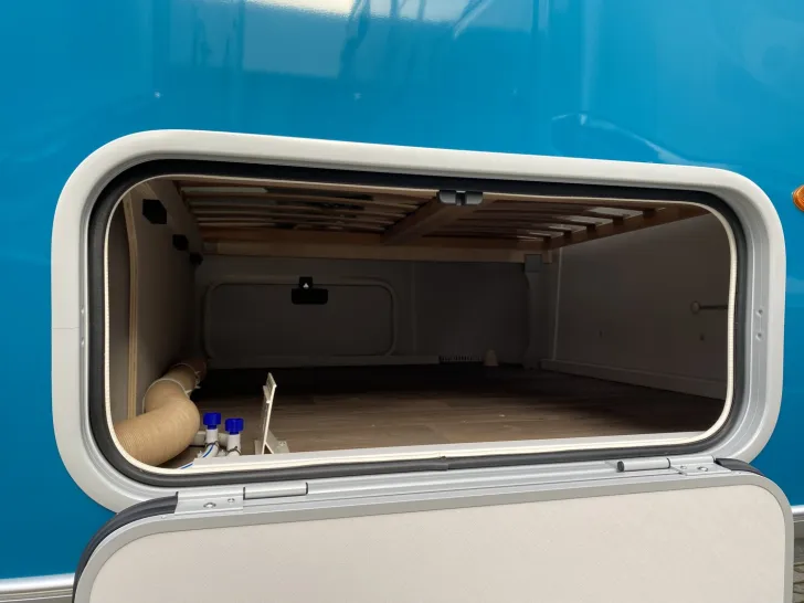 Fahrzeugbild Hymer Eriba Eriba Touring 550 Harbour Blue zum Sonderpreis #21
