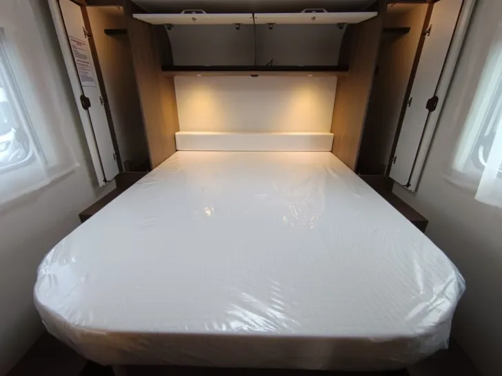 Fahrzeugbild Carado V 339 140PS AUTOMATIK/90l Dieselt/TV-Paket/o.AD #15