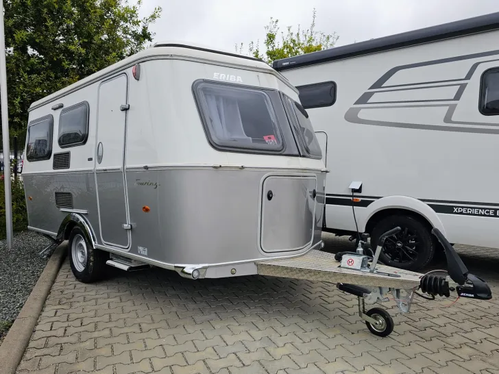 Fahrzeugbild Hymer Eriba Eriba Touring 430 Einzigartig mit 2 Sitzgruppen #1