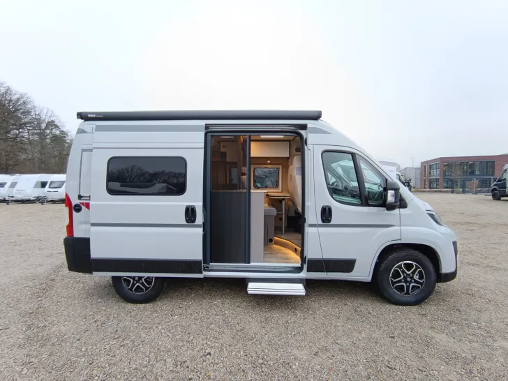 Fahrzeugbild LMC Innovan 540 Fiat 140 PS Autom,Markise,Rückkamera #9