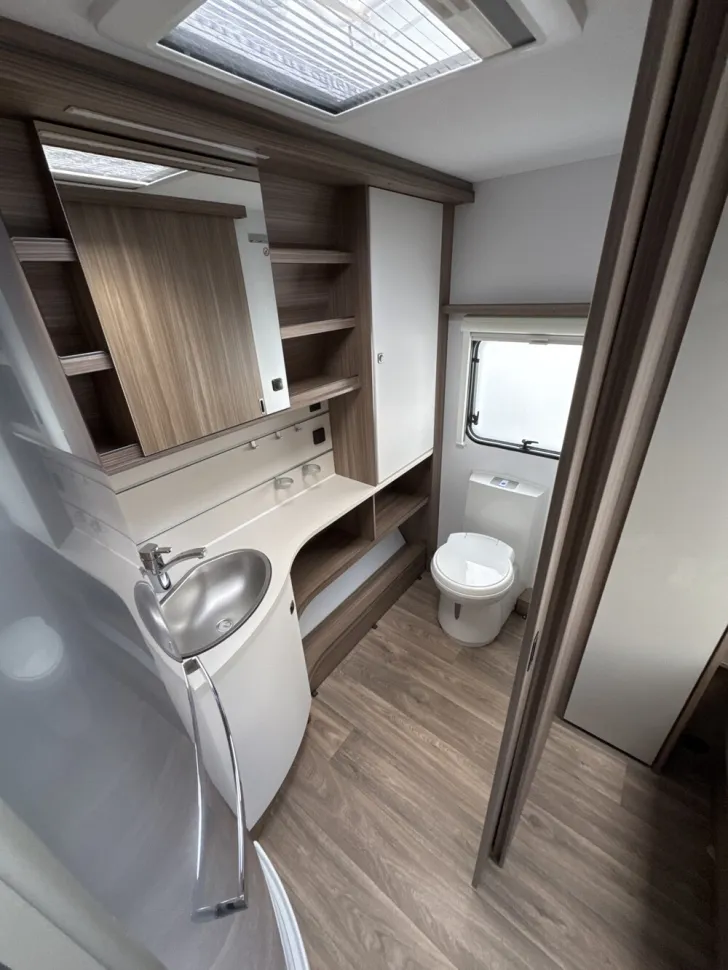 Fahrzeugbild Fendt Tendenza 650 SFD #10