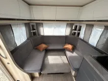 Fahrzeugbild Hobby De Luxe 460 UFe #10