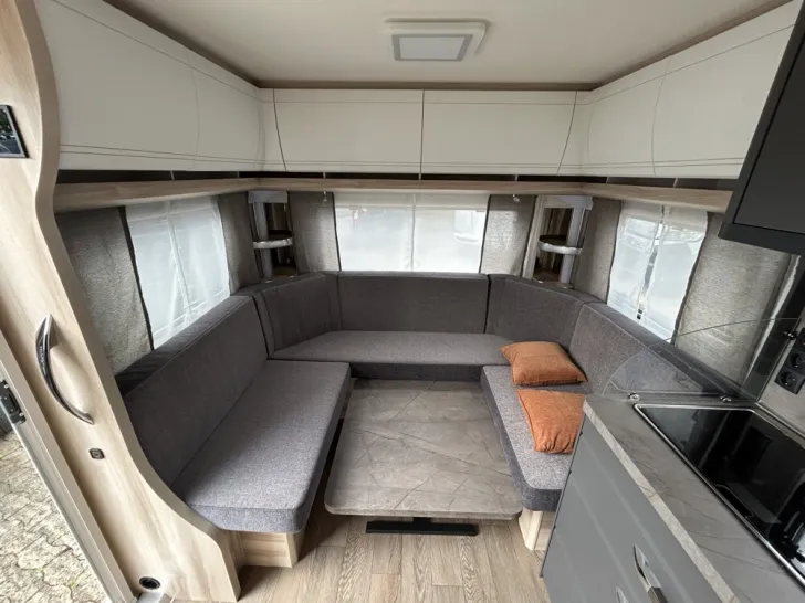 Fahrzeugbild Hobby De Luxe 540 UL #9