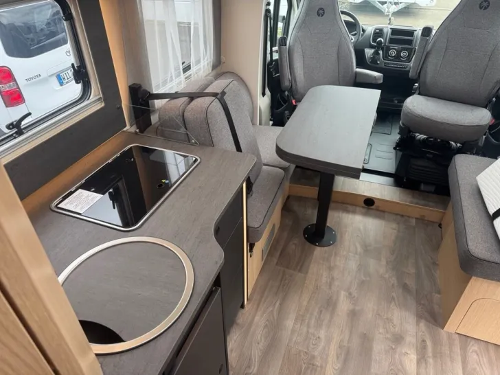 Fahrzeugbild Sunlight T 69LC Adventure Edition #14