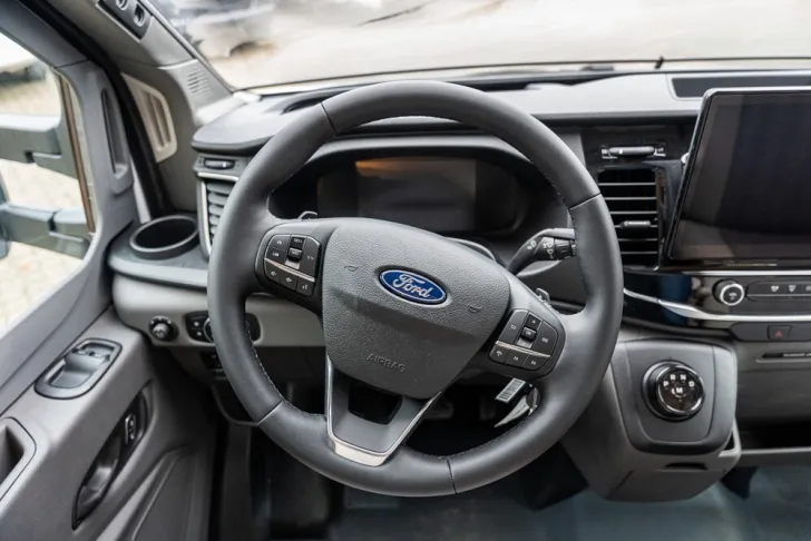 Fahrzeugbild Etrusco V Ford 6.6 SF #6