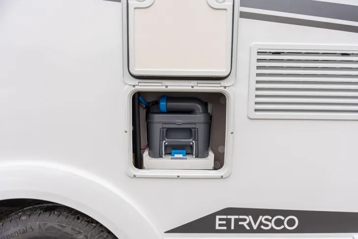Fahrzeugbild Etrusco T Ford 7.3 SF #18