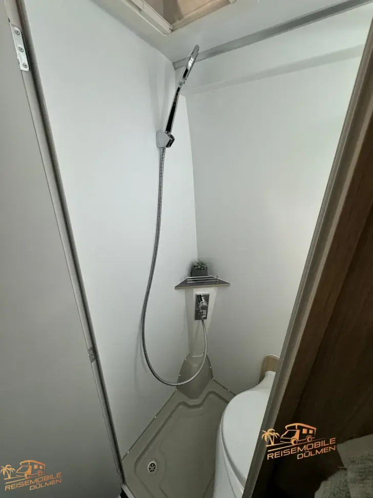 Fahrzeugbild Yucon 6.0 BD V-City #23