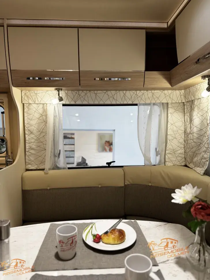 Fahrzeugbild Eura Mobil Activa One 570 HS Travel-Paket #16