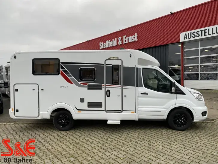 Fahrzeugbild Bürstner Lineo T 620 G #1