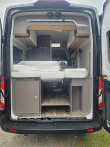 Fahrzeugbild LMC Innovan 592 #22