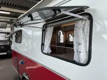 Fahrzeugbild Hymer Eriba ERIBA Touring 542 / 1.4 t / Zuladung 274 kg #9