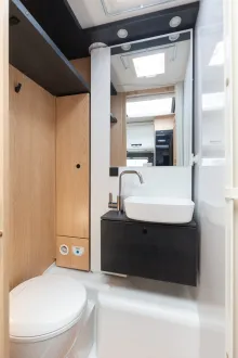 Fahrzeugbild Sunlight Adventure T 66S 5 Sitzplätze #13