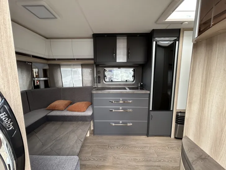 Fahrzeugbild Hobby De Luxe 540 UL #8