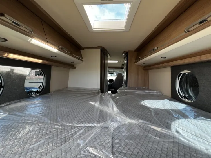 Fahrzeugbild Malibu Charming comfort coupé 640 LE #15