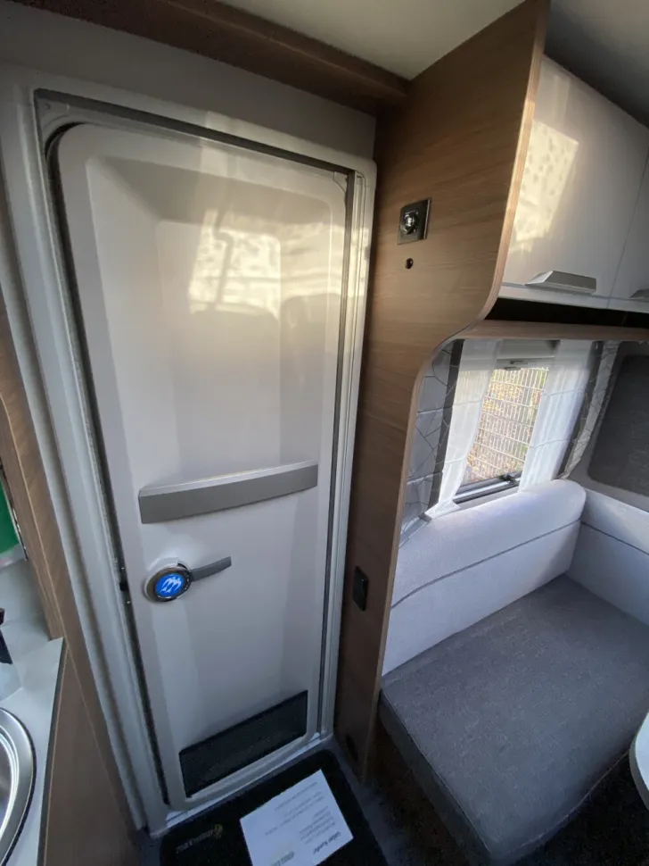 Fahrzeugbild Knaus Sport 460 EU #21