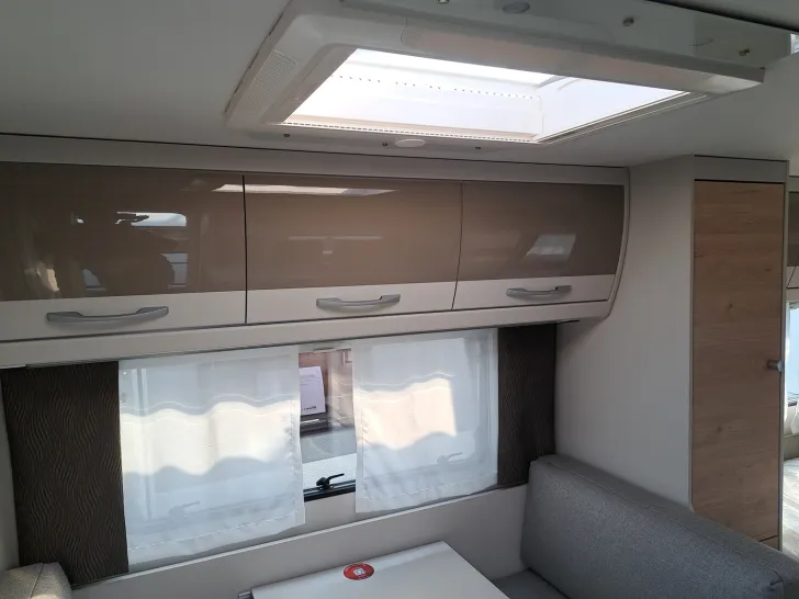 Fahrzeugbild Dethleffs Nomad 490 EST Styling-, Sicherheits-, Duschpaket #9