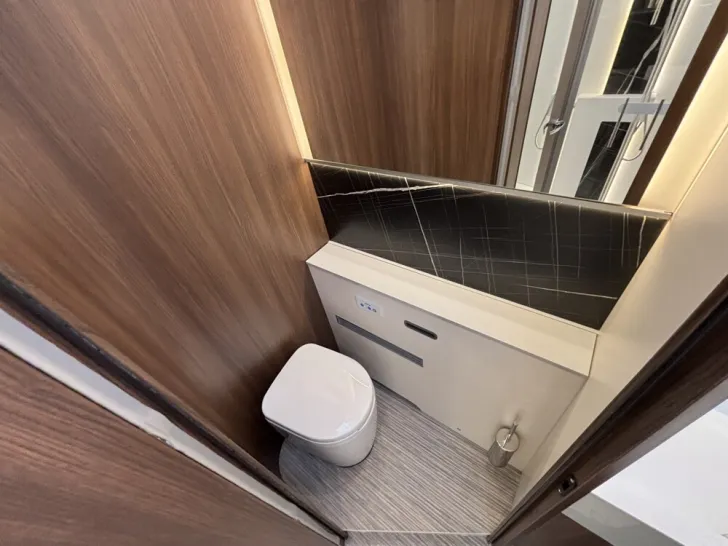 Fahrzeugbild Bürstner Elegance I 920 G #16