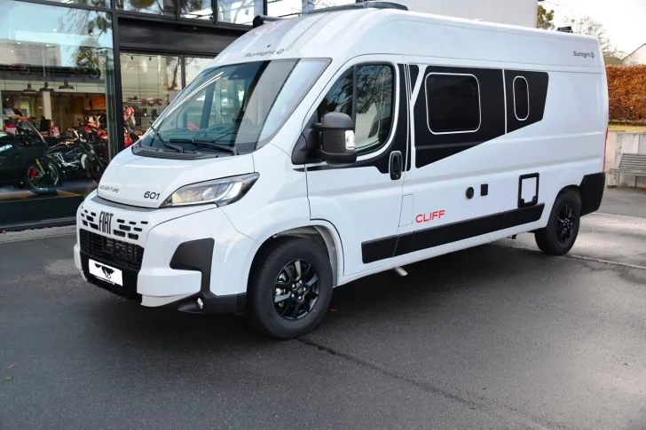 Fahrzeugbild Sunlight Adventure Cliff 601 Voll-LED,TV,Digital-Paket... #1