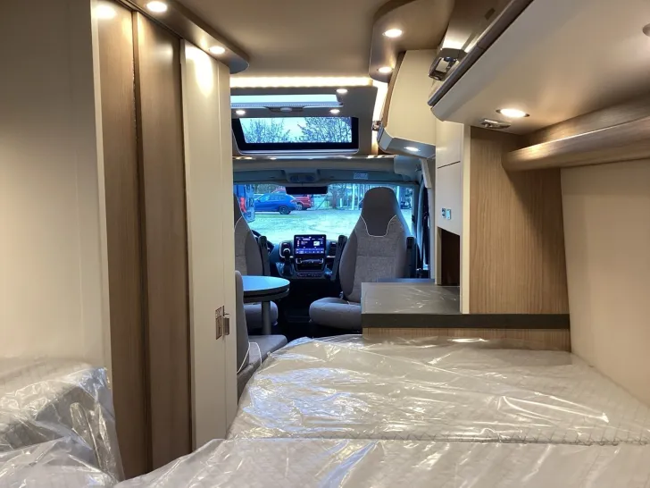 Fahrzeugbild Malibu Van charming GT skyview 640 LE K Top Zustand #20
