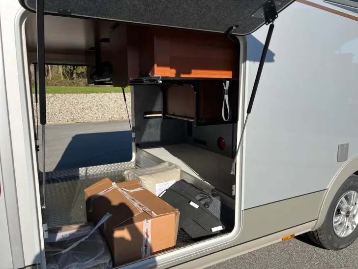 Fahrzeugbild Carthago liner-for-two I 53 L #26