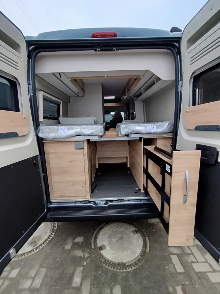 Fahrzeugbild Dethleffs Globetrail 640 ES Fiat *Automatik*180 PS*Markise #7