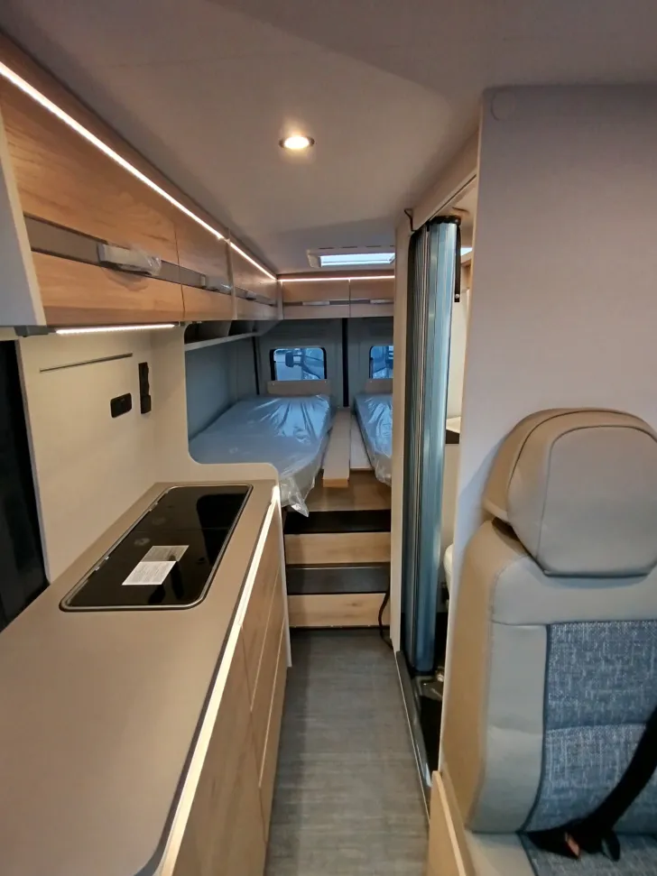 Fahrzeugbild Dethleffs Globetrail 640 ES Fiat *Automatik*180 PS*Markise #9