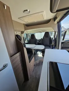 Fahrzeugbild Carado pro CV 600 9G-Autom.|Solar|AHK|Combi6E|Batt190Ah #19