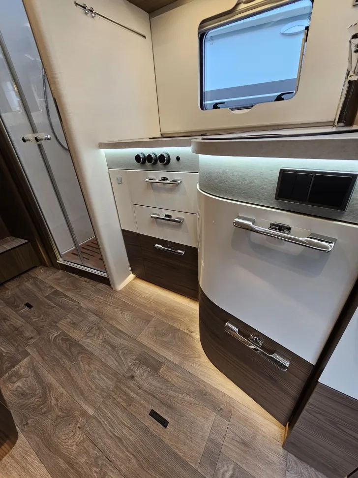 Fahrzeugbild Hymer B-Klasse ML I 780 Voll-Luftfederung|auf Sept. 26 #11