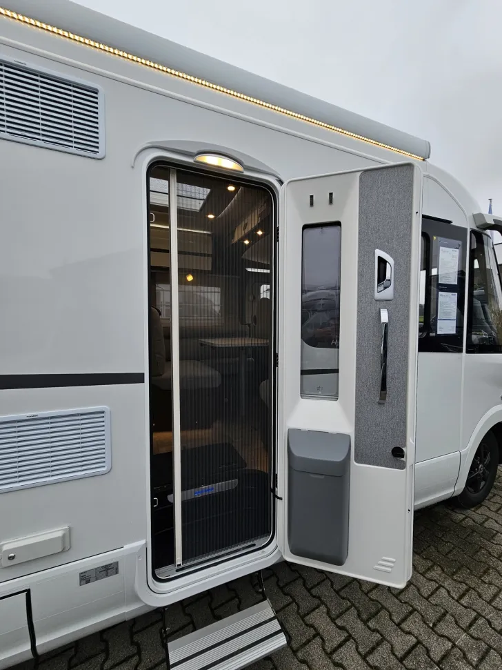 Fahrzeugbild Hymer B-Klasse ML I 780 Voll-Luftfederung|auf Sept. 26 #27