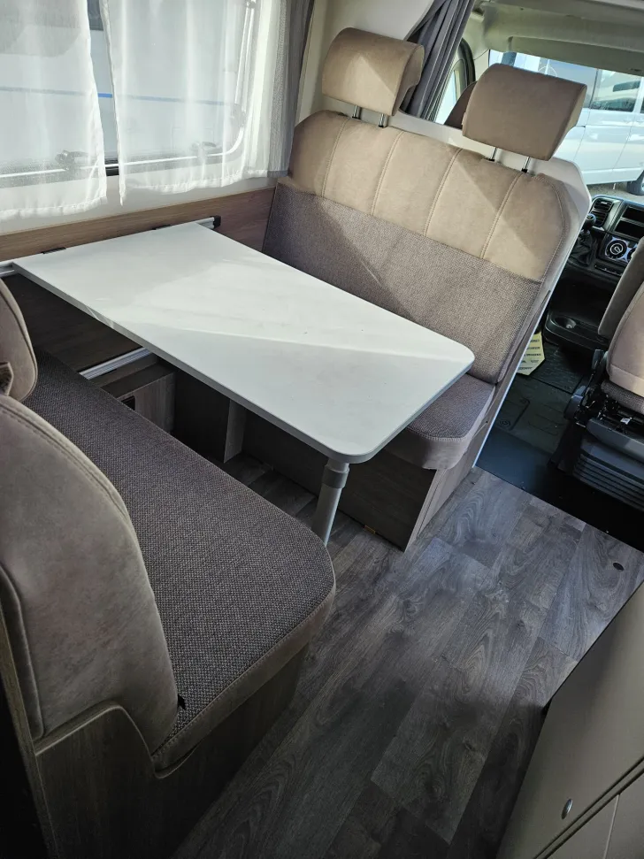 Fahrzeugbild Carado pro A 361 6Fahrpl.|Stockbetten|Markise|Radträger #9
