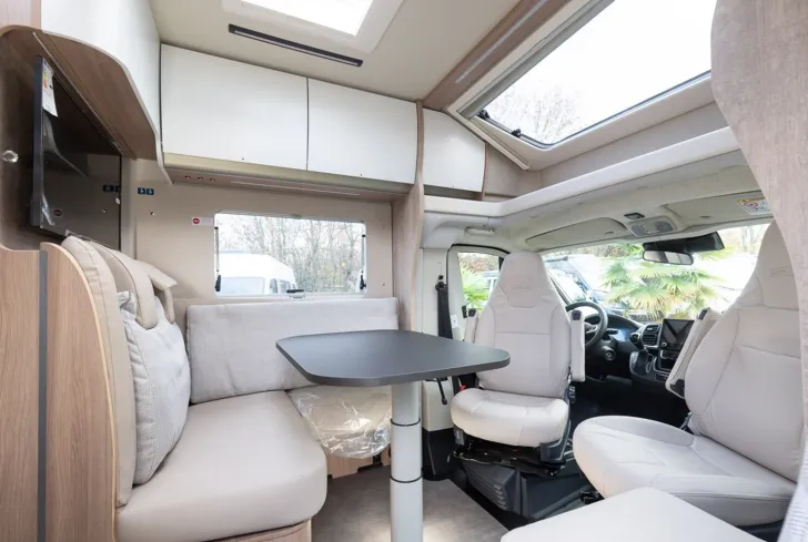 Fahrzeugbild Laika Ecovip L 3009 GÜMA Springdeal bis 31.05.2026 #8