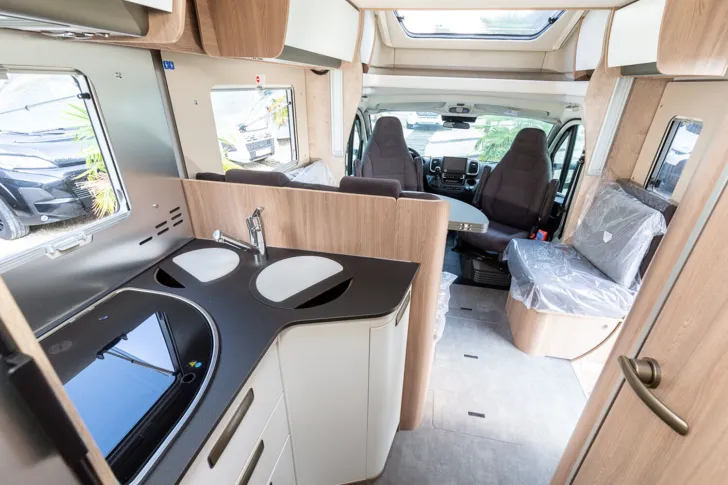 Fahrzeugbild Laika Ecovip L 3019 // 17.480  Ersparnis #19