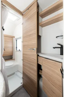 Fahrzeugbild Dethleffs Nomad 560 FMK // 11% Rabatt #14