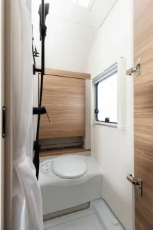 Fahrzeugbild Dethleffs Nomad 560 FMK // 11% Rabatt #15