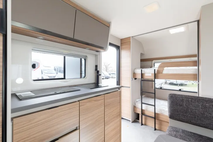 Fahrzeugbild Dethleffs Nomad 560 FMK // 11% Rabatt #18