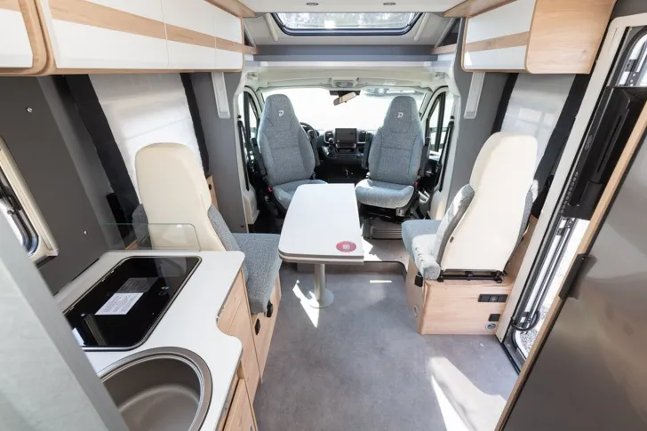 Fahrzeugbild Dethleffs Just Camp T 6752 DBL * 10.148  unter Liste #17