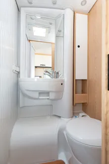 Fahrzeugbild Sunlight Adventure V 66 *Junger Gebrauchter* #13