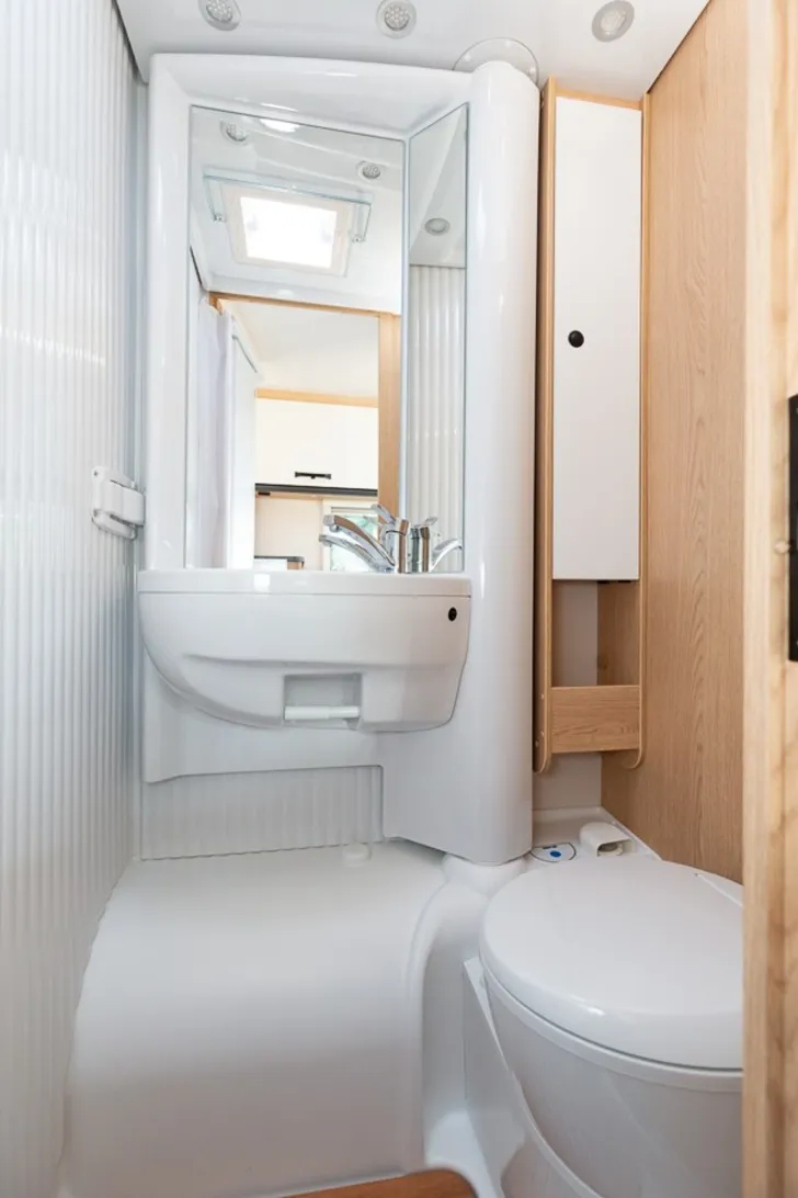 Fahrzeugbild Sunlight Adventure V 66 *Junger Gebrauchter* #13