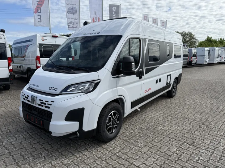 Fahrzeugbild Sunlight Adventure Cliff 600 Fiat #1