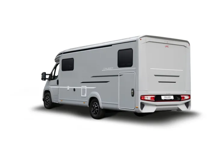 Fahrzeugbild LMC Cruiser T740 EL 180 PS, 4,4tn, 3e+4e Sitzplatz #8