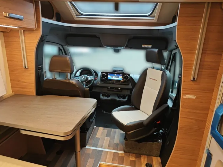 Fahrzeugbild Weinsberg CaraCompact Suite MB EDITION PEPPER 640 MEG LTE #10