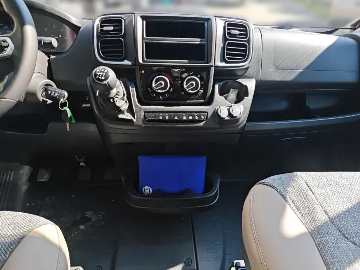 Fahrzeugbild Dethleffs Globetrail 640 ER Fiat #9