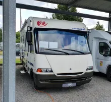 Fahrzeugbild Eura Mobil Integra 690 HB Händlerexport oder Bastlerfahrzeug #1