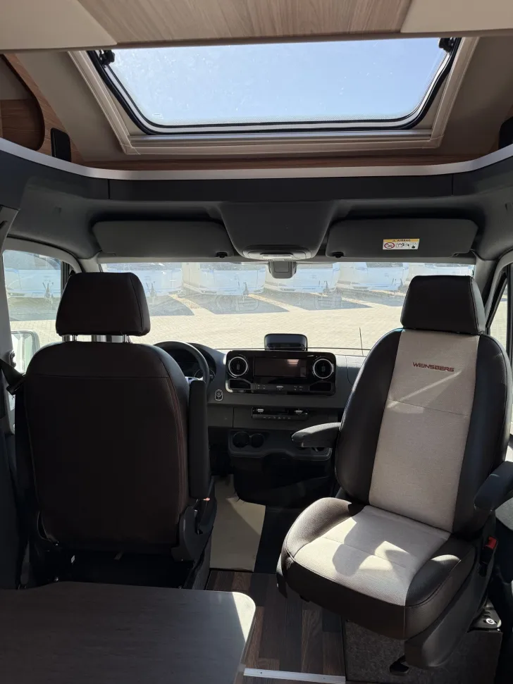Fahrzeugbild Weinsberg CaraCompact Suite MB EDITION PEPPER 640 MEG 2025 #14